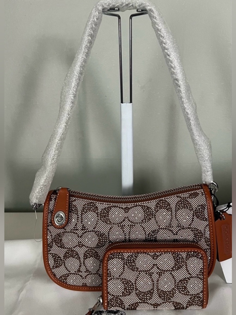 Coach Swinger 20 In Crystal Jacquard And Matching Wallet
